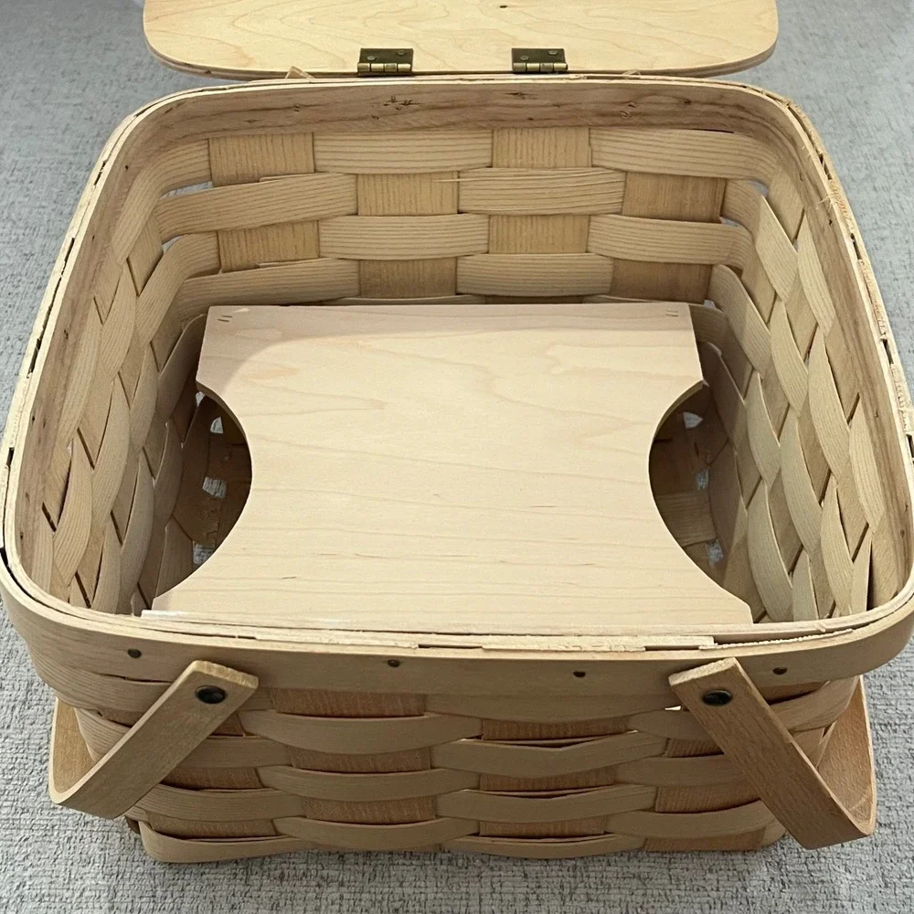 Basketville Vintage Wooden Picnic Basket Pie Carrier Rocking Horse Heart Lid‎